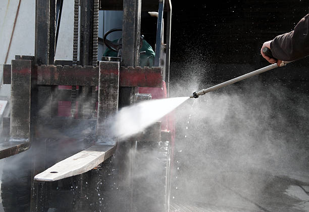 Best Roof Power Washing Services  in Corning, IA