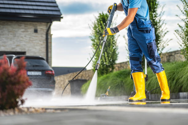 Why Choose Our Certified Pressure Washing Experts for Your Project Needs in Corning, IA?
